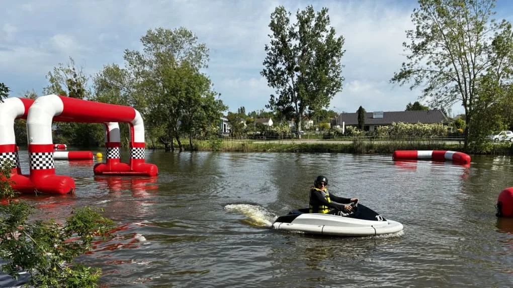 C’est comme un jet-ski on a testé pour vous le karting aquatique